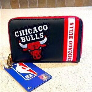 Loungefly x NBA Collaboration NWT Chicago Bulls Vegan Leather Wallet